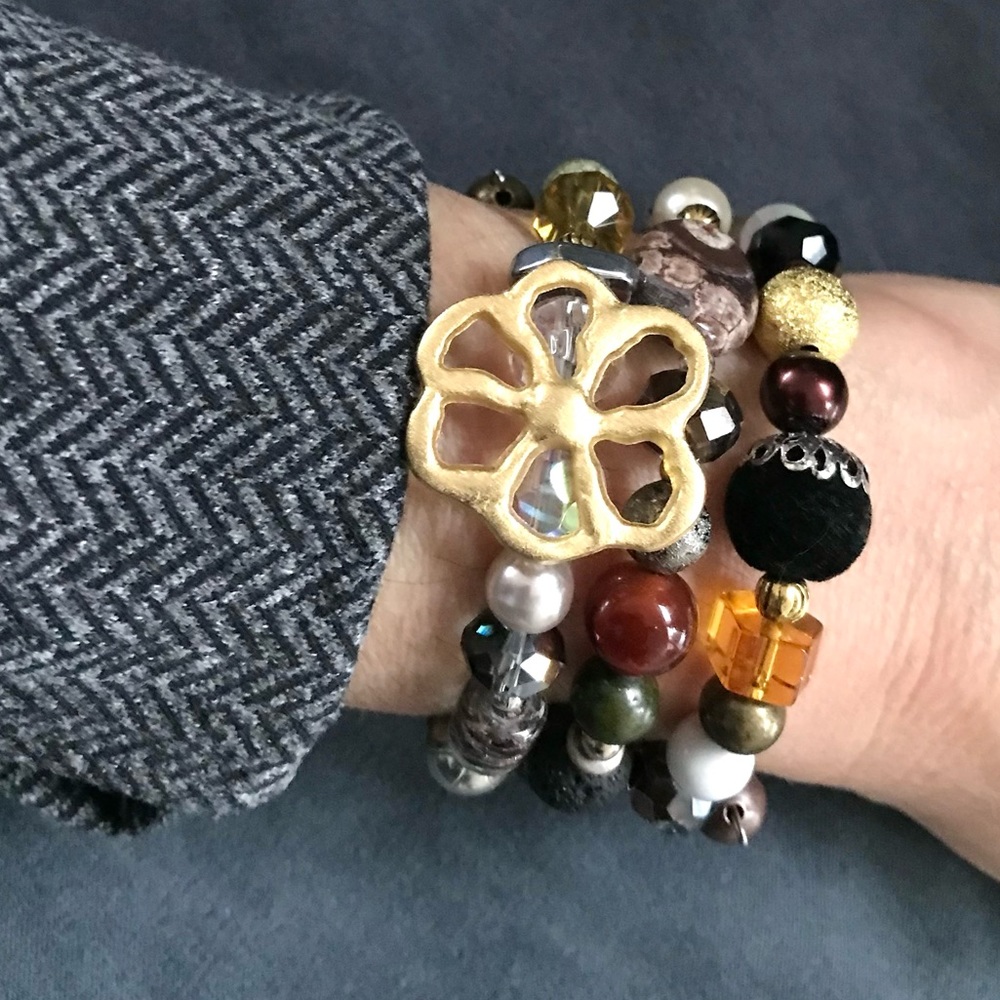 Handmade Bracelet with Vintage and Modern Elements (NB81-1H) New Without Tags - Picture 2 of 9